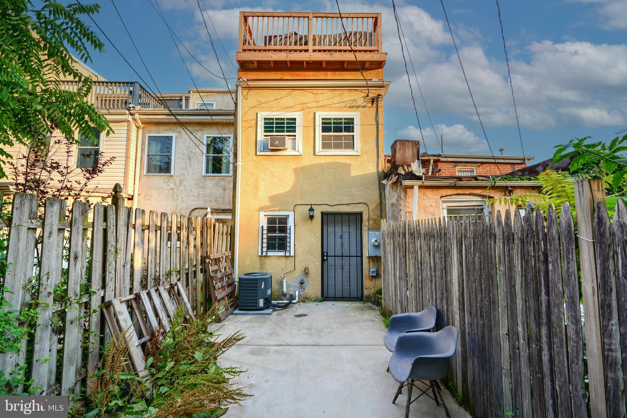 WASHINGTON VILLAGE - Residential