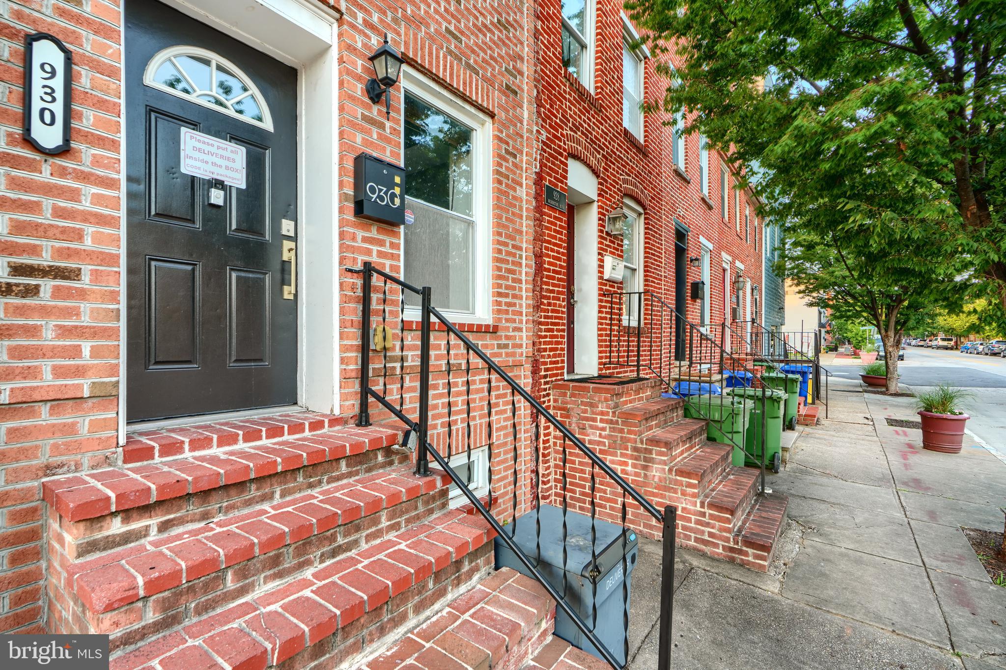 Welcome to 930 Washington Blvd – Urban Living with Space to Spare!
This beautifully maintained home offers four finished levels, including three spacious bedrooms, three full bathrooms, and a convenient half bath. Located just minutes from the city's major universities and the vibrant shops and restaurants along Washington Boulevard, this home delivers both comfort and convenience.
The main level features gleaming hardwood floors, a stylish kitchen with granite countertops, and a powder room perfect for guests. Step out to the fenced-in backyard, an ideal space for entertaining or relaxing outdoors.
Downstairs, the finished basement makes a perfect home office, gym, or additional living area.
On the second level, you’ll find two generously sized bedrooms, each with their own full bathroom—ideal for roommates or guests.
The third-floor primary suite is a true retreat, boasting a private full bath and direct access to a brand-new rooftop deck—perfect for enjoying city views, morning coffee, or evening sunsets.
This home offers the ideal blend of space, style, and city living. Schedule your tour today!
