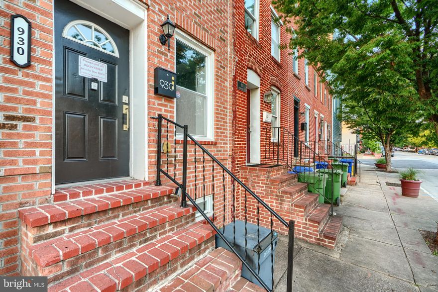 Welcome to 930 Washington Blvd – Urban Living with Space to Spare!
This beautifully maintained home offers four finished levels, including three spacious bedrooms, three full bathrooms, and a convenient half bath. Located just minutes from the city's major universities and the vibrant shops and restaurants along Washington Boulevard, this home delivers both comfort and convenience.
The main level features gleaming hardwood floors, a stylish kitchen with granite countertops, and a powder room perfect for guests. Step out to the fenced-in backyard, an ideal space for entertaining or relaxing outdoors.
Downstairs, the finished basement makes a perfect home office, gym, or additional living area.
On the second level, you’ll find two generously sized bedrooms, each with their own full bathroom—ideal for roommates or guests.
The third-floor primary suite is a true retreat, boasting a private full bath and direct access to a brand-new rooftop deck—perfect for enjoying city views, morning coffee, or evening sunsets.
This home offers the ideal blend of space, style, and city living. Schedule your tour today!