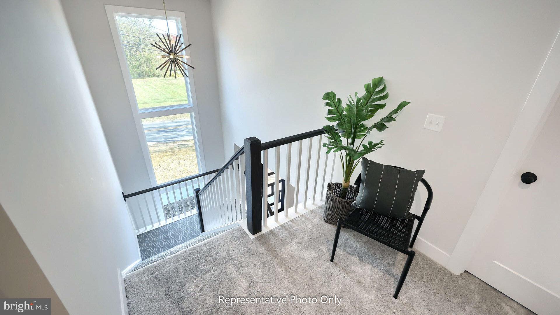 WALTON HILL - Residential