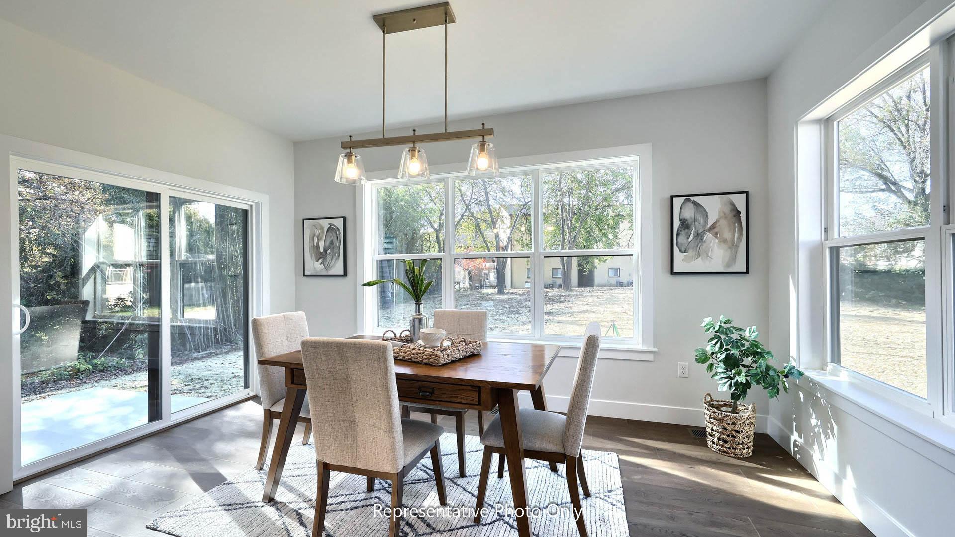 WALTON HILL - Residential