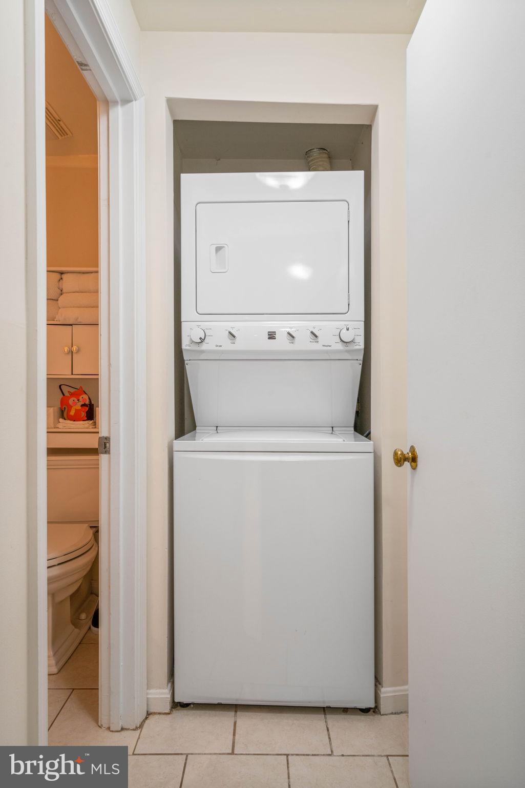 STAFFORD MEADOWS - Residential