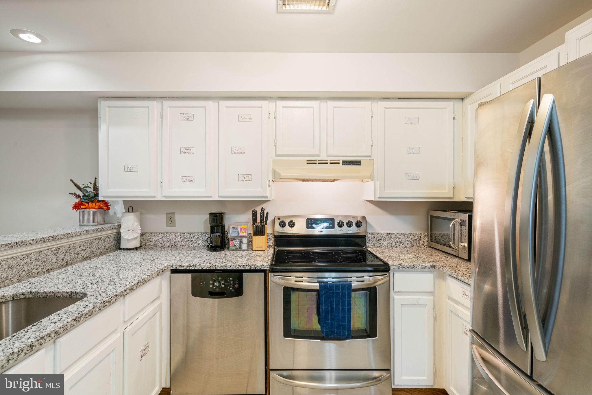 STAFFORD MEADOWS - Residential