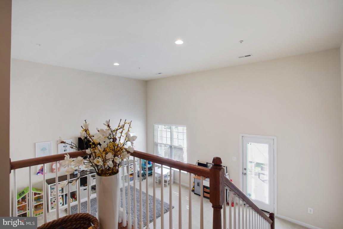 POINTE AT ARUNDEL PRESERVES - Residential