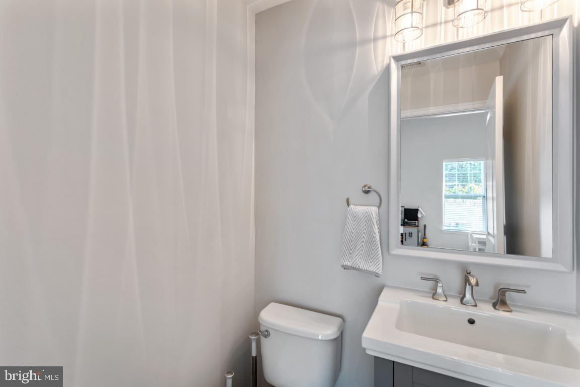 POINTE AT ARUNDEL PRESERVES - Residential