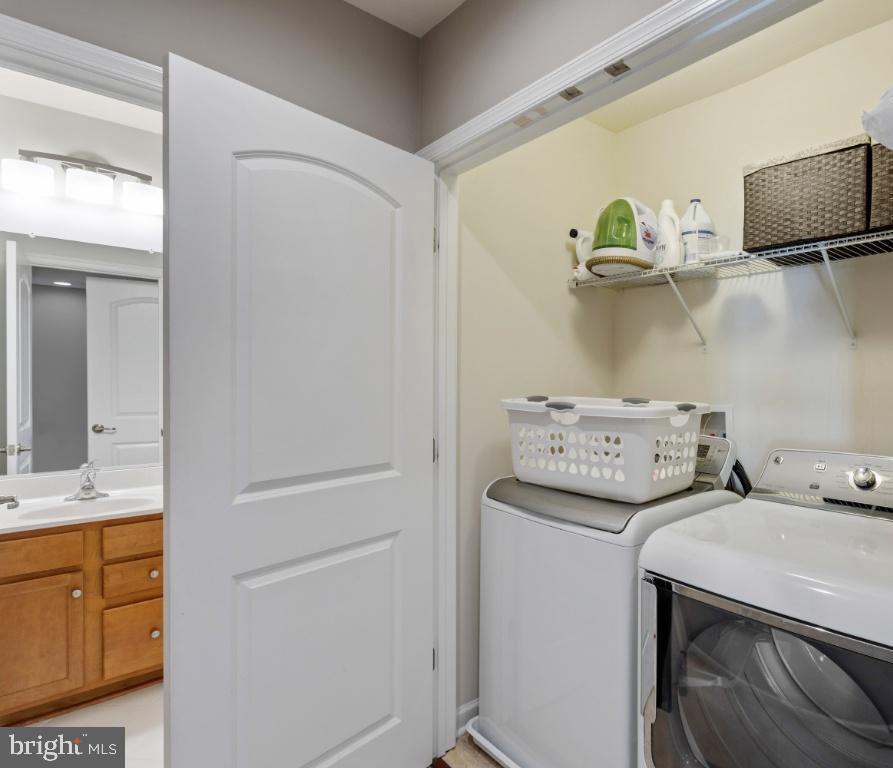 POINTE AT ARUNDEL PRESERVES - Residential