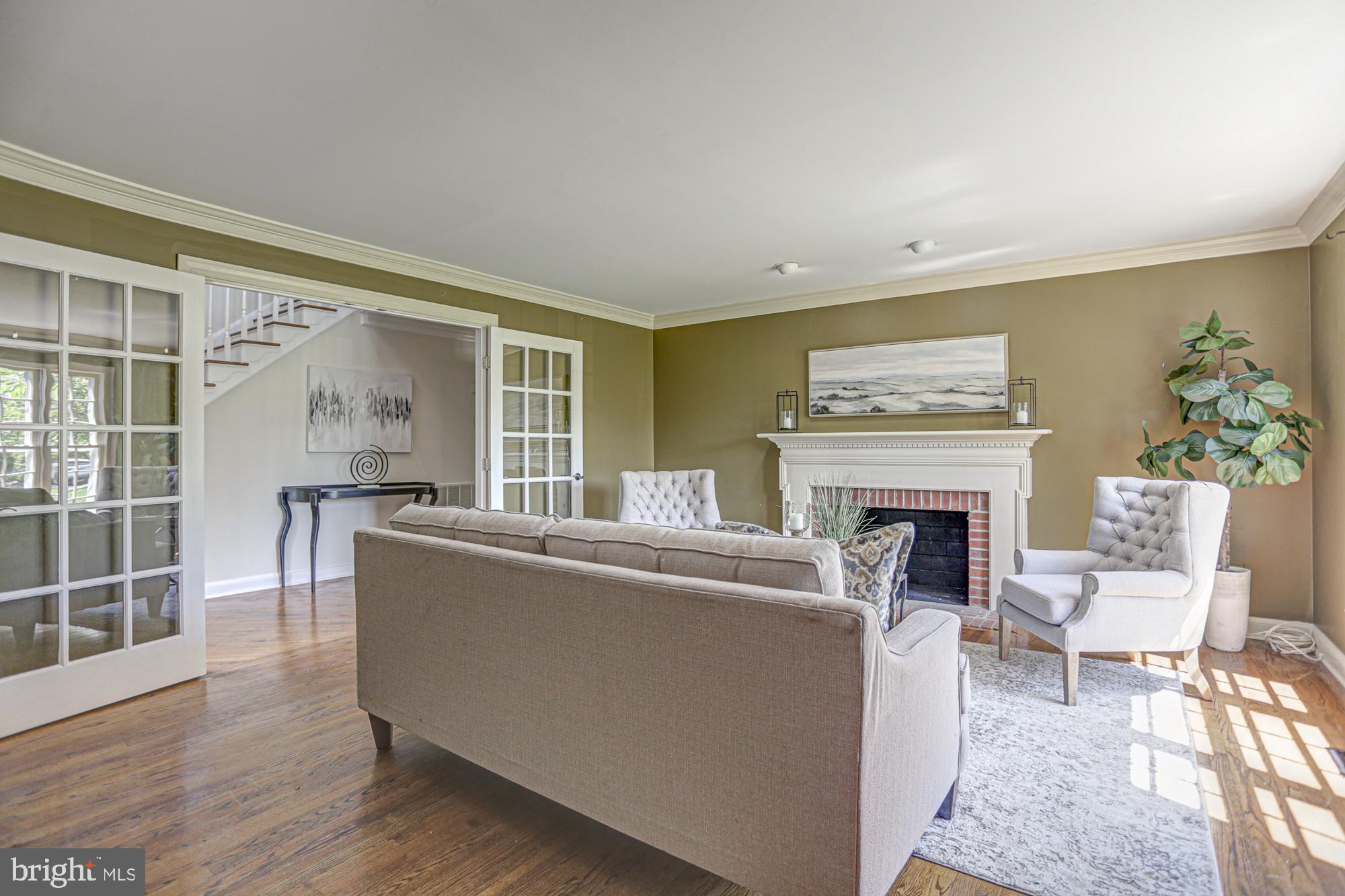 RIVERS EDGE - Residential