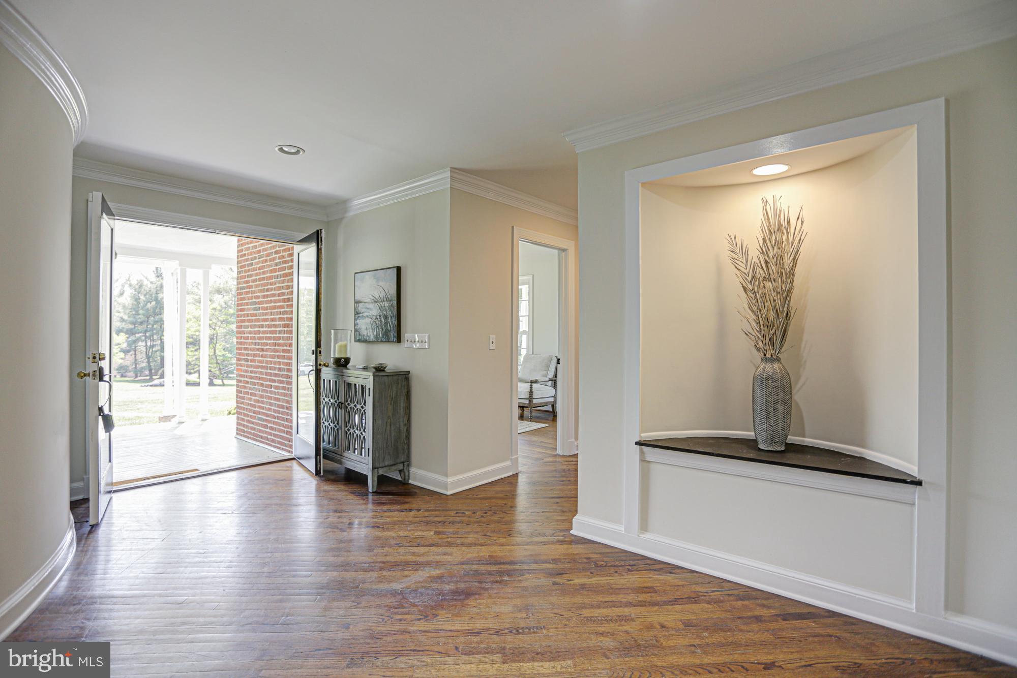 RIVERS EDGE - Residential