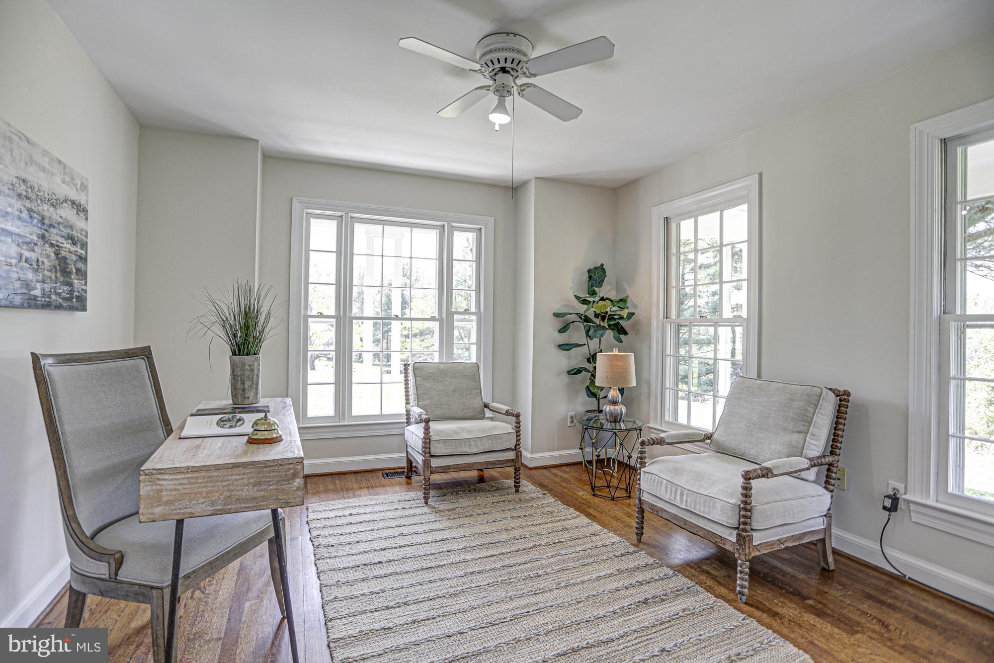 RIVERS EDGE - Residential