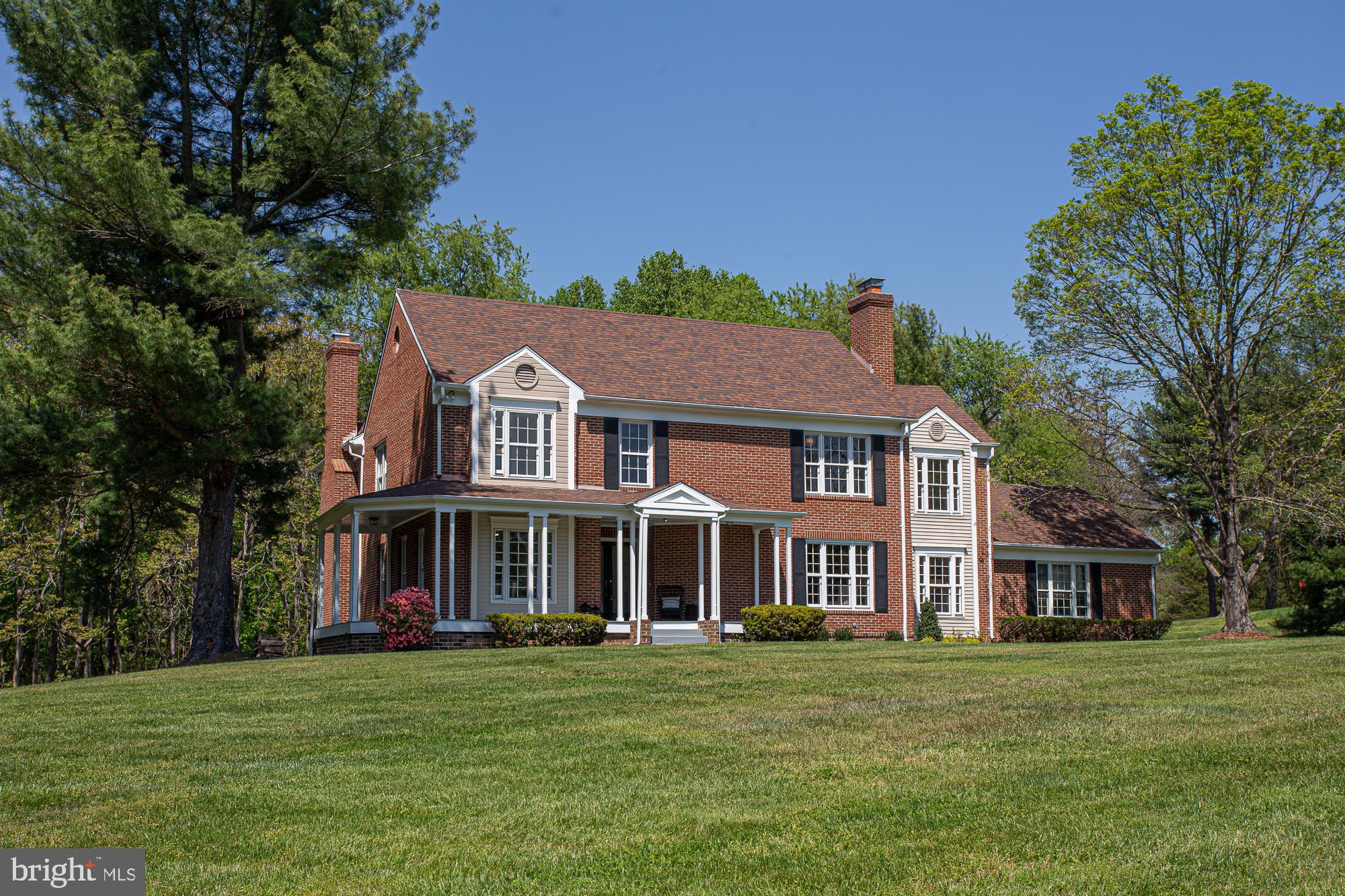 RIVERS EDGE - Residential