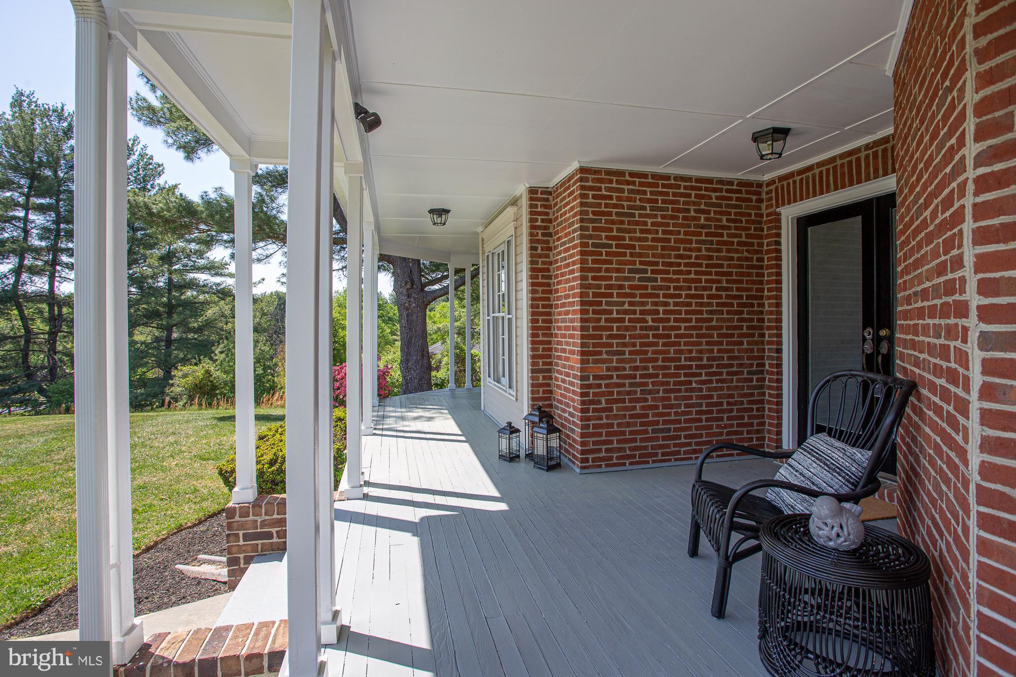 RIVERS EDGE - Residential