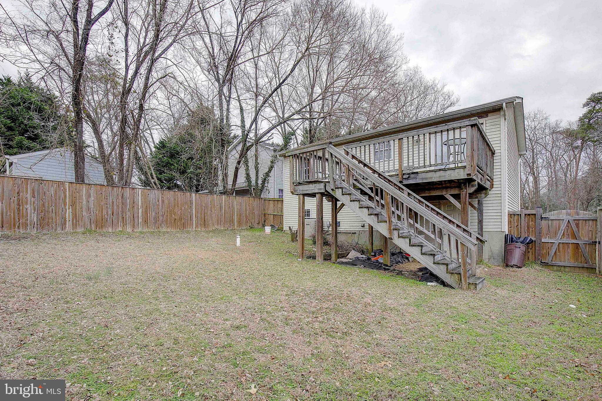 WHITE SANDS - Residential