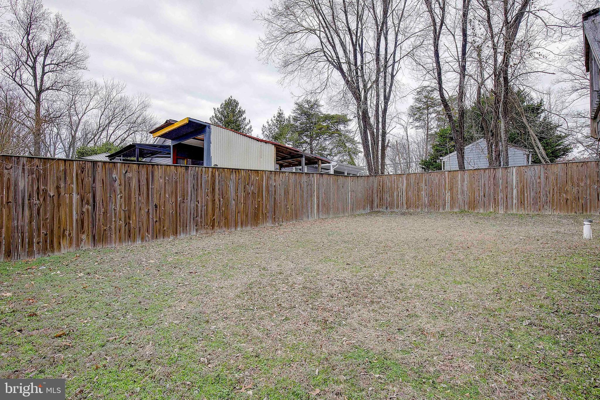 WHITE SANDS - Residential
