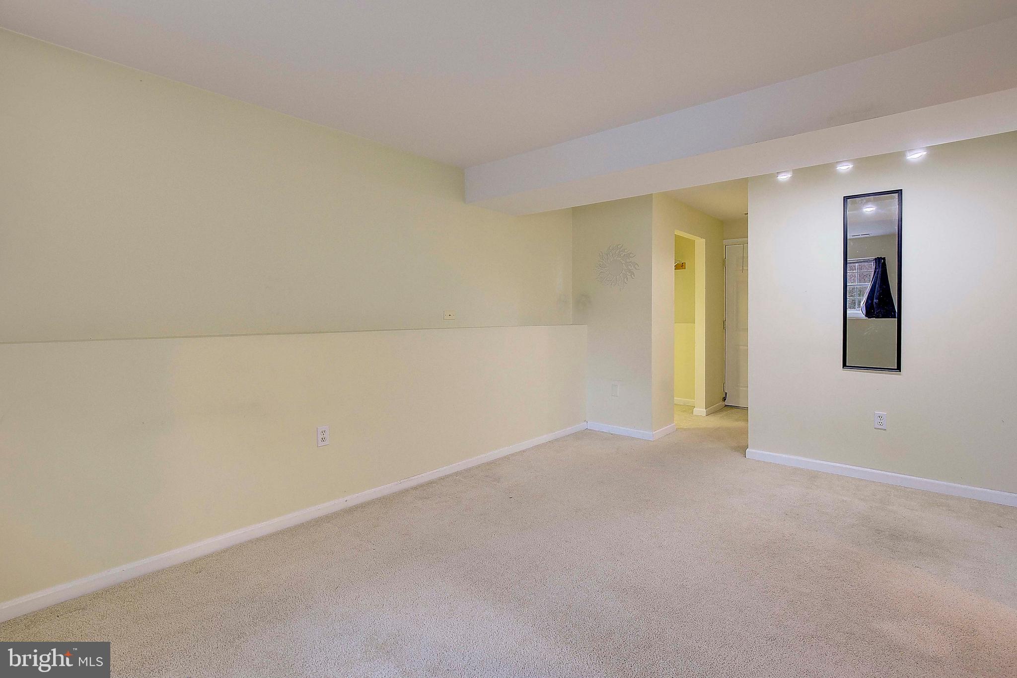 WHITE SANDS - Residential