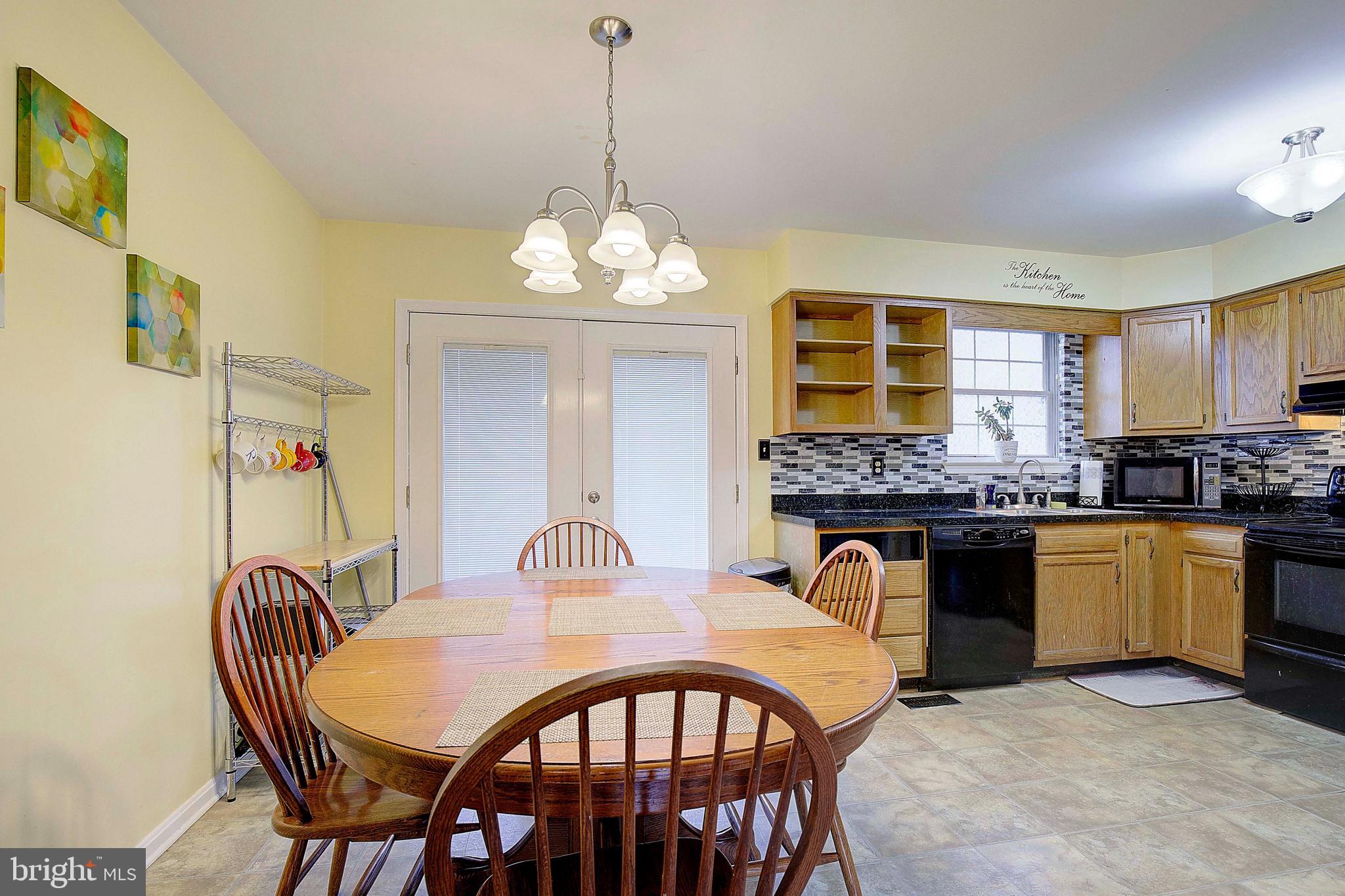 WHITE SANDS - Residential