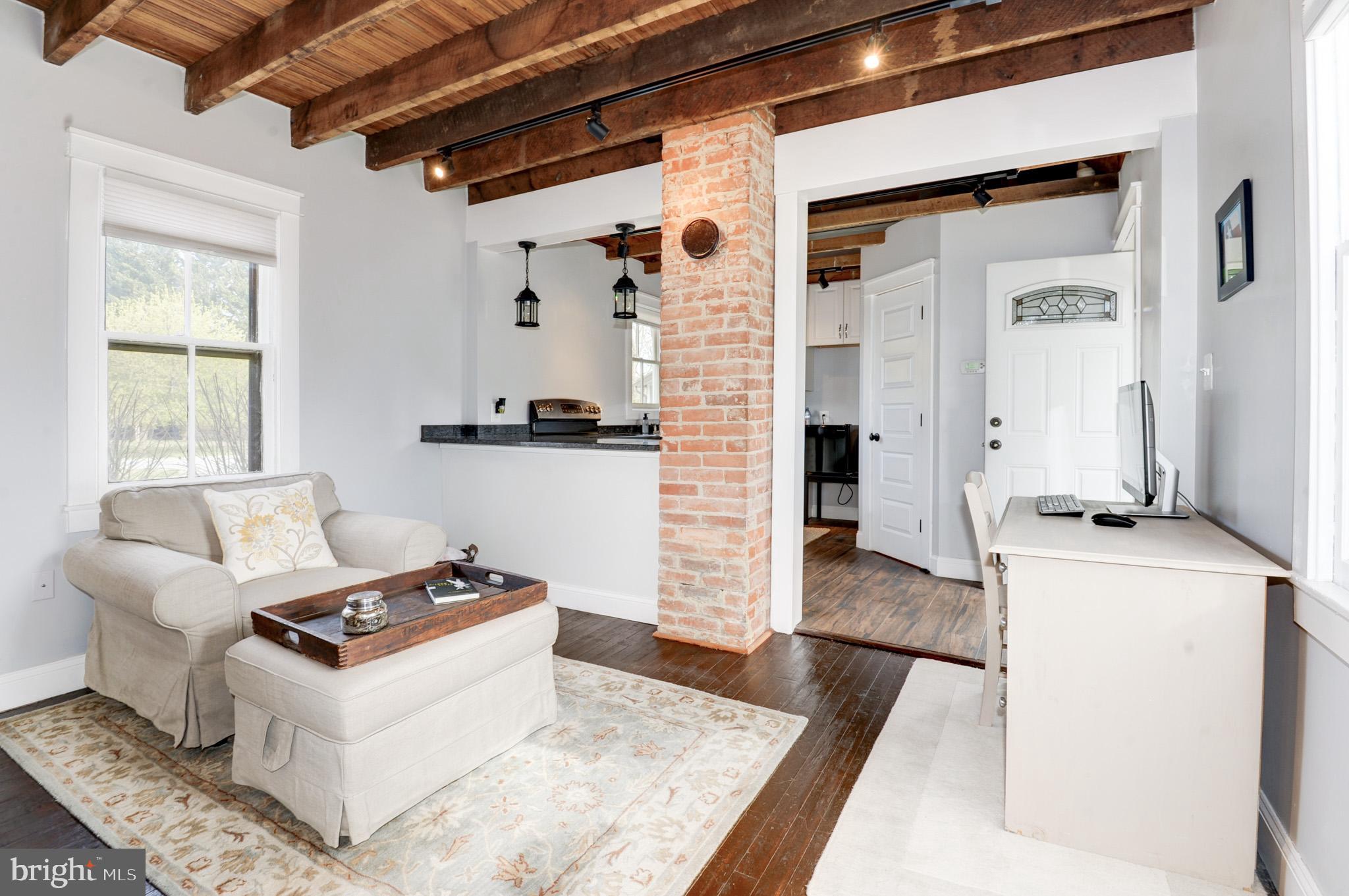 PAEONIAN SPRINGS - Residential