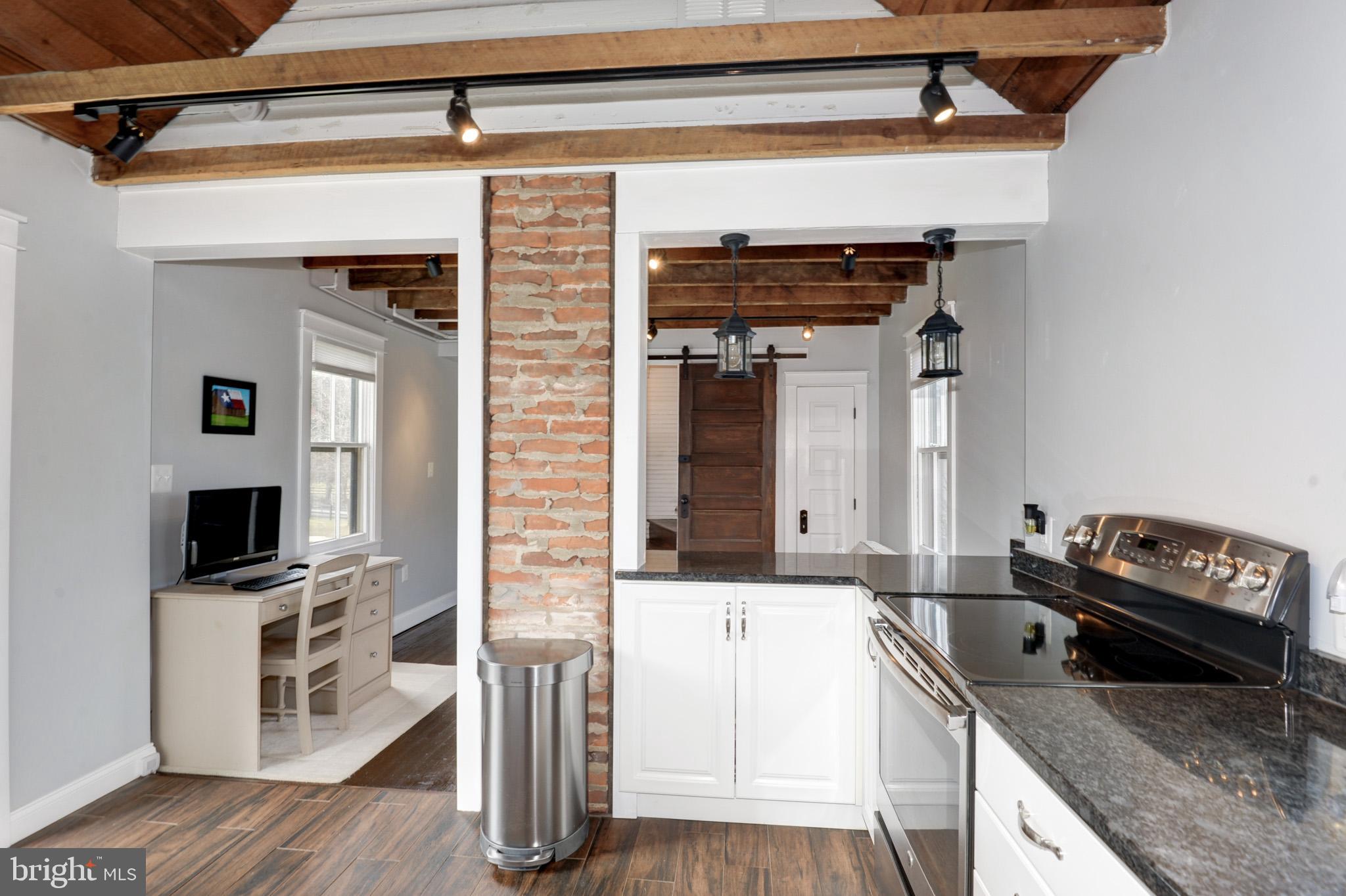 PAEONIAN SPRINGS - Residential