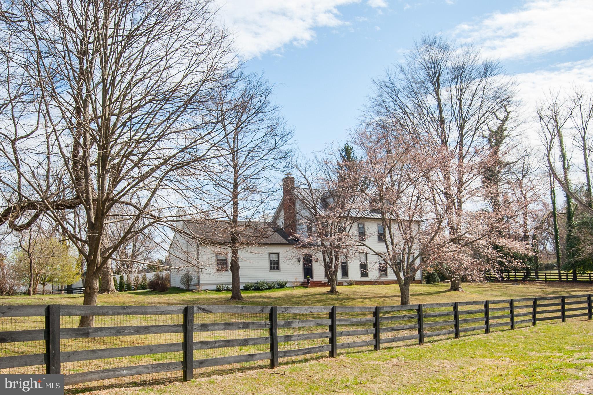 PAEONIAN SPRINGS - Residential