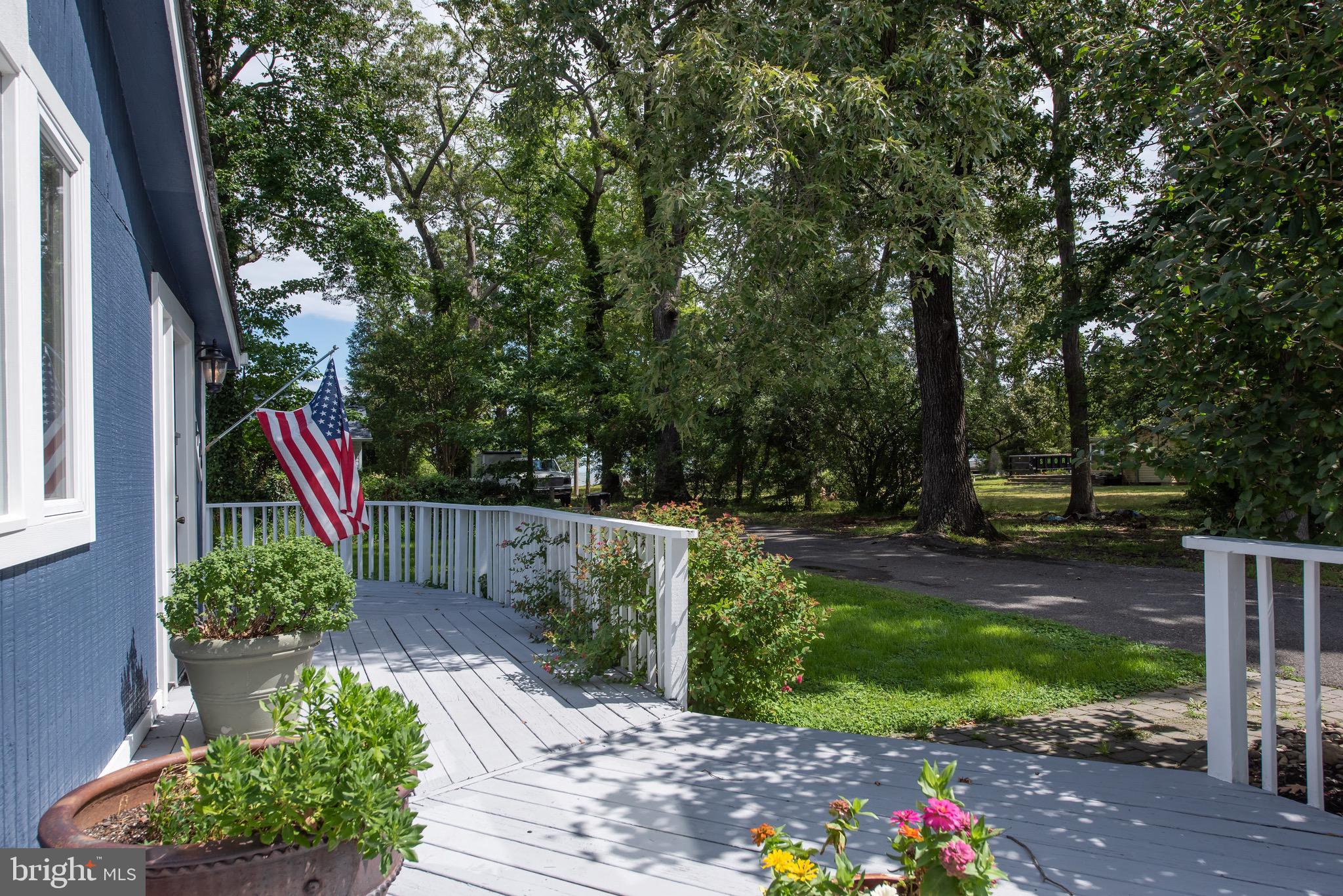 IDLEWILDE ACRES - Residential