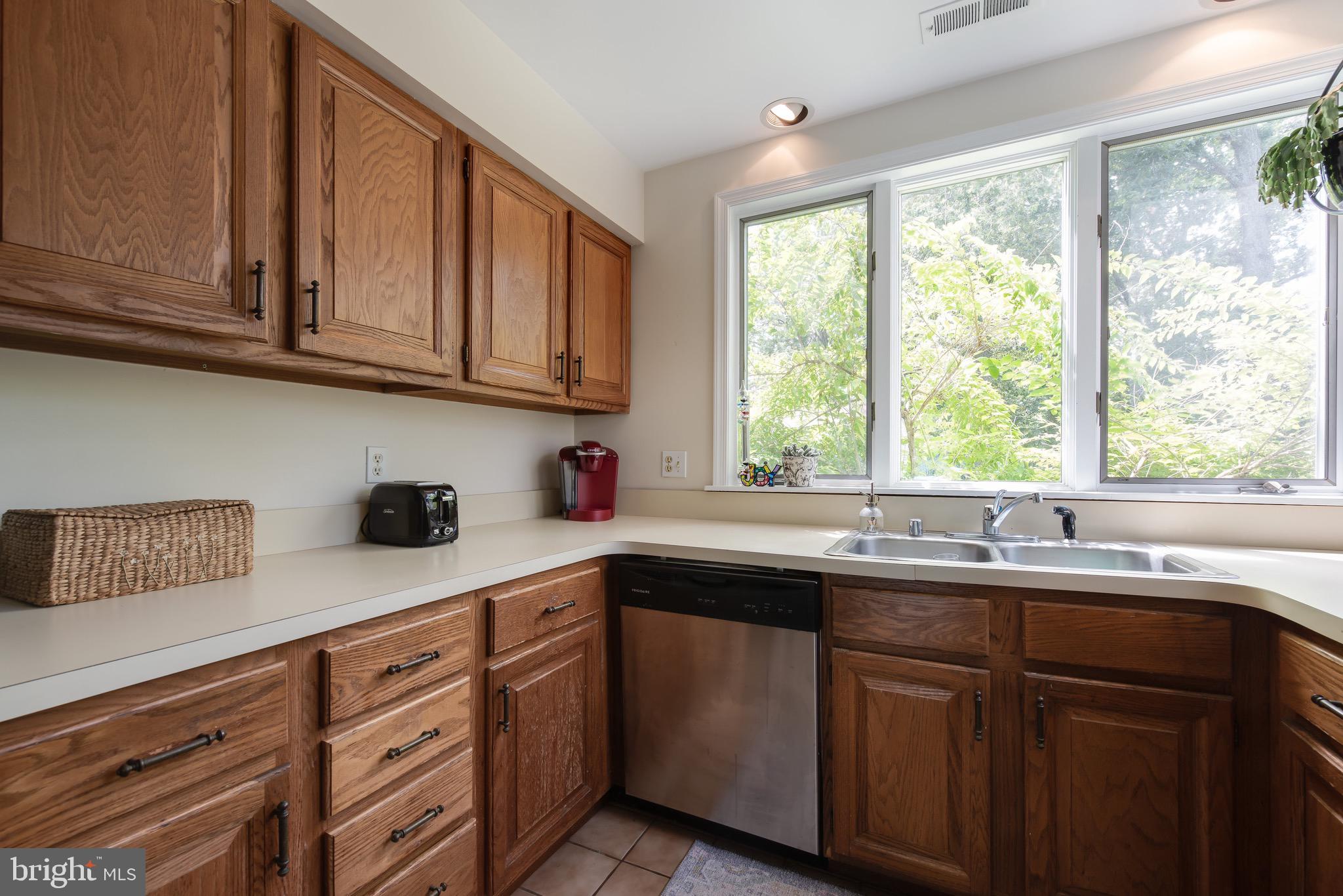 IDLEWILDE ACRES - Residential