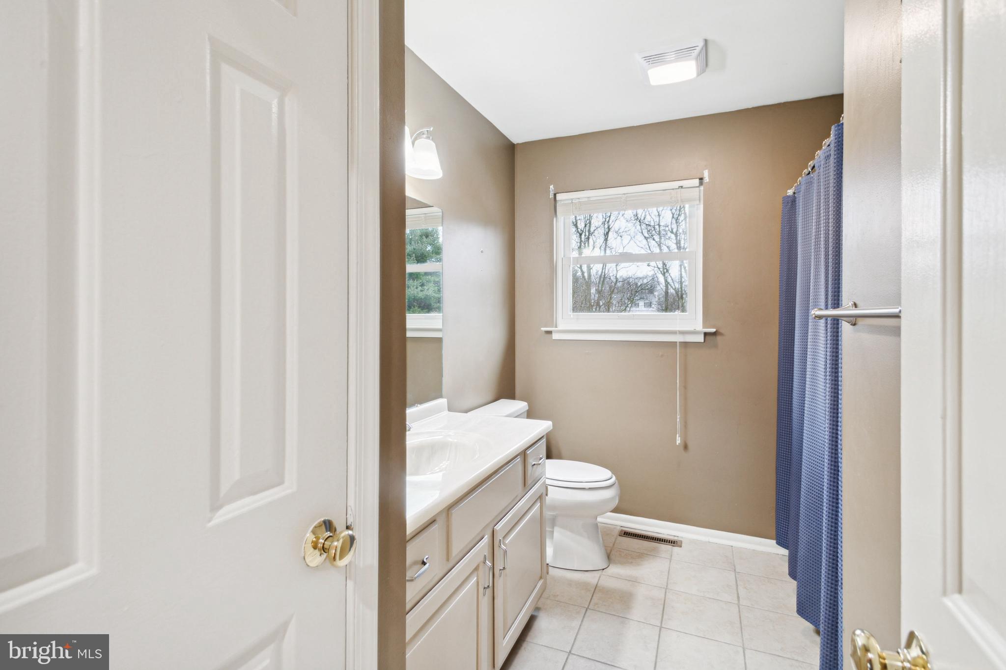 KINGSCOTE - Residential