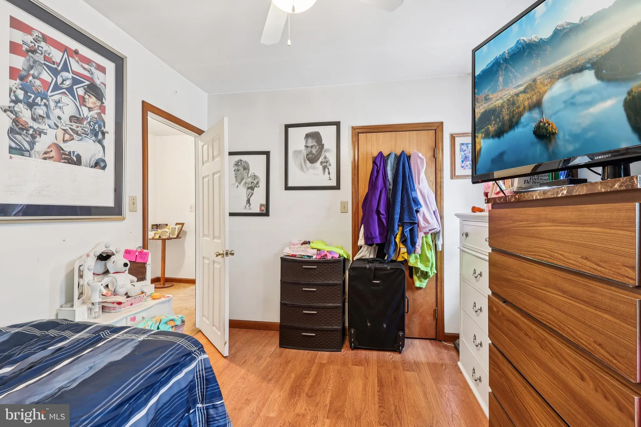 Riverside, New Jersey 08075, United States, 3 Bedrooms Bedrooms, ,1 BathroomBathrooms,Residential,Active,162136