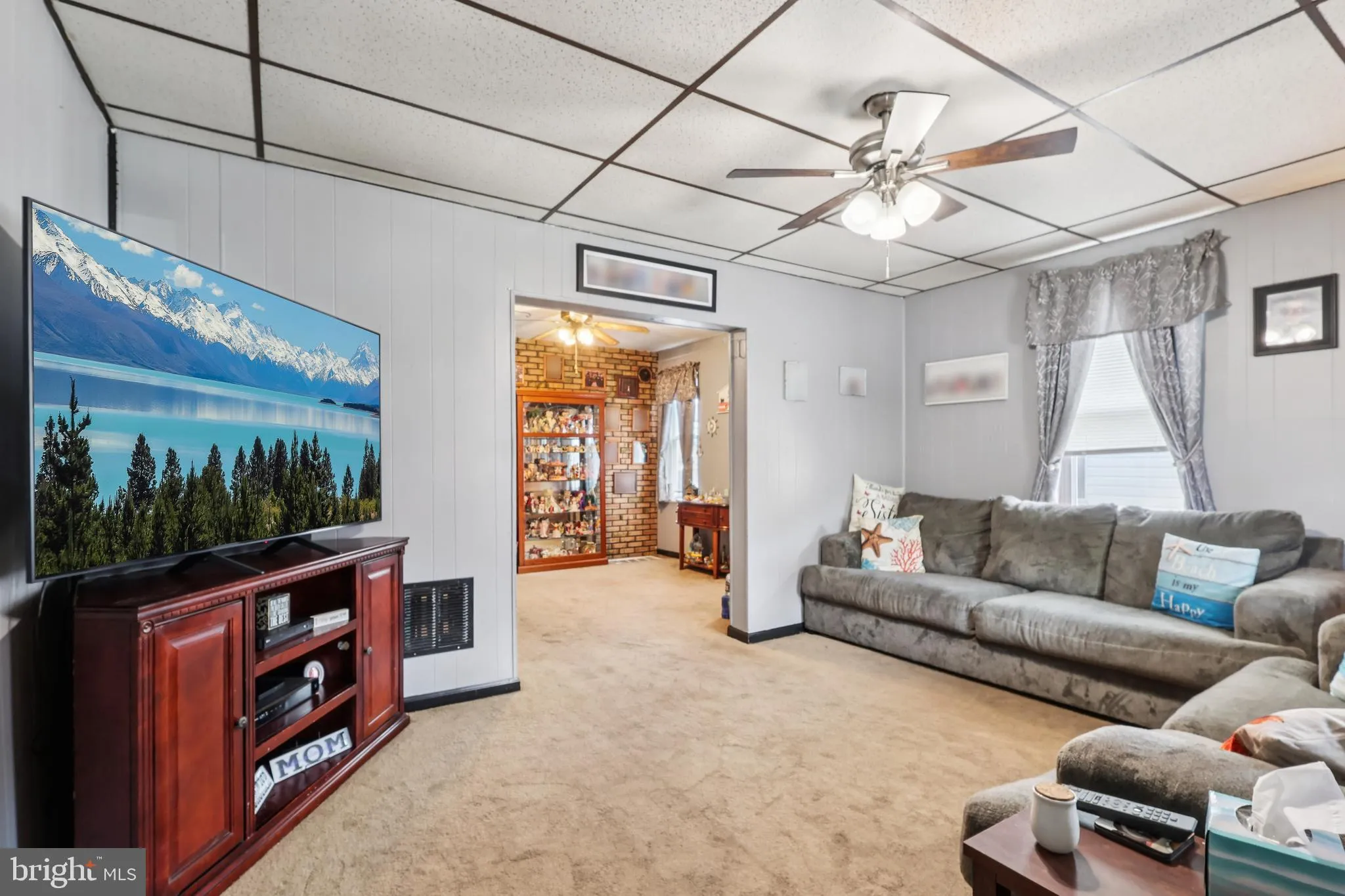 Riverside, New Jersey 08075, United States, 3 Bedrooms Bedrooms, ,1 BathroomBathrooms,Residential,Active,162136