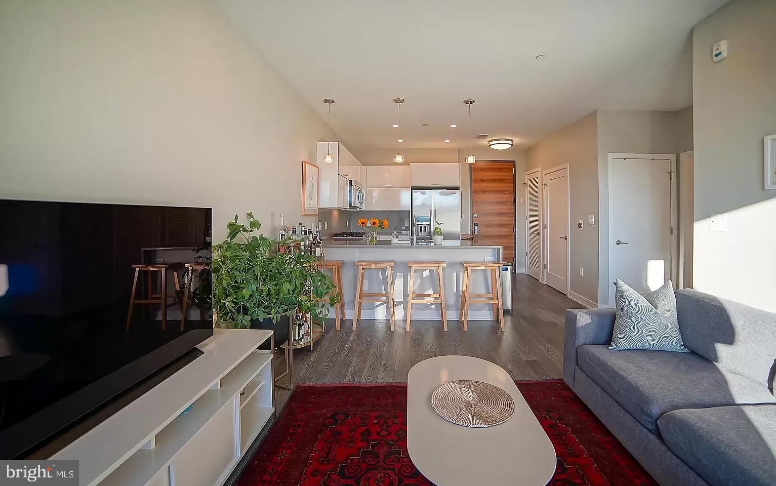 1350 MARYLAND AVENUE NE 304