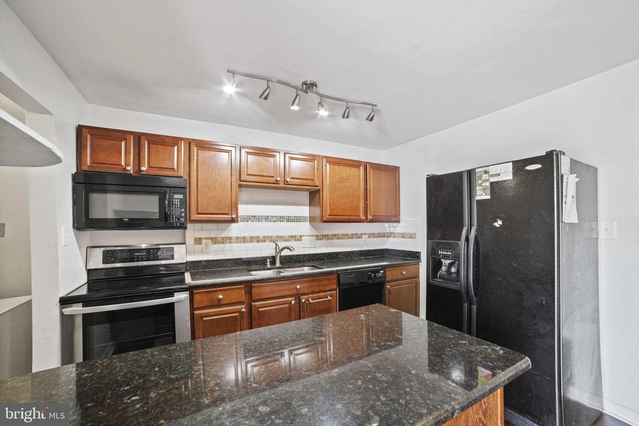 GEORGETOWN SOUTH - Residential Lease