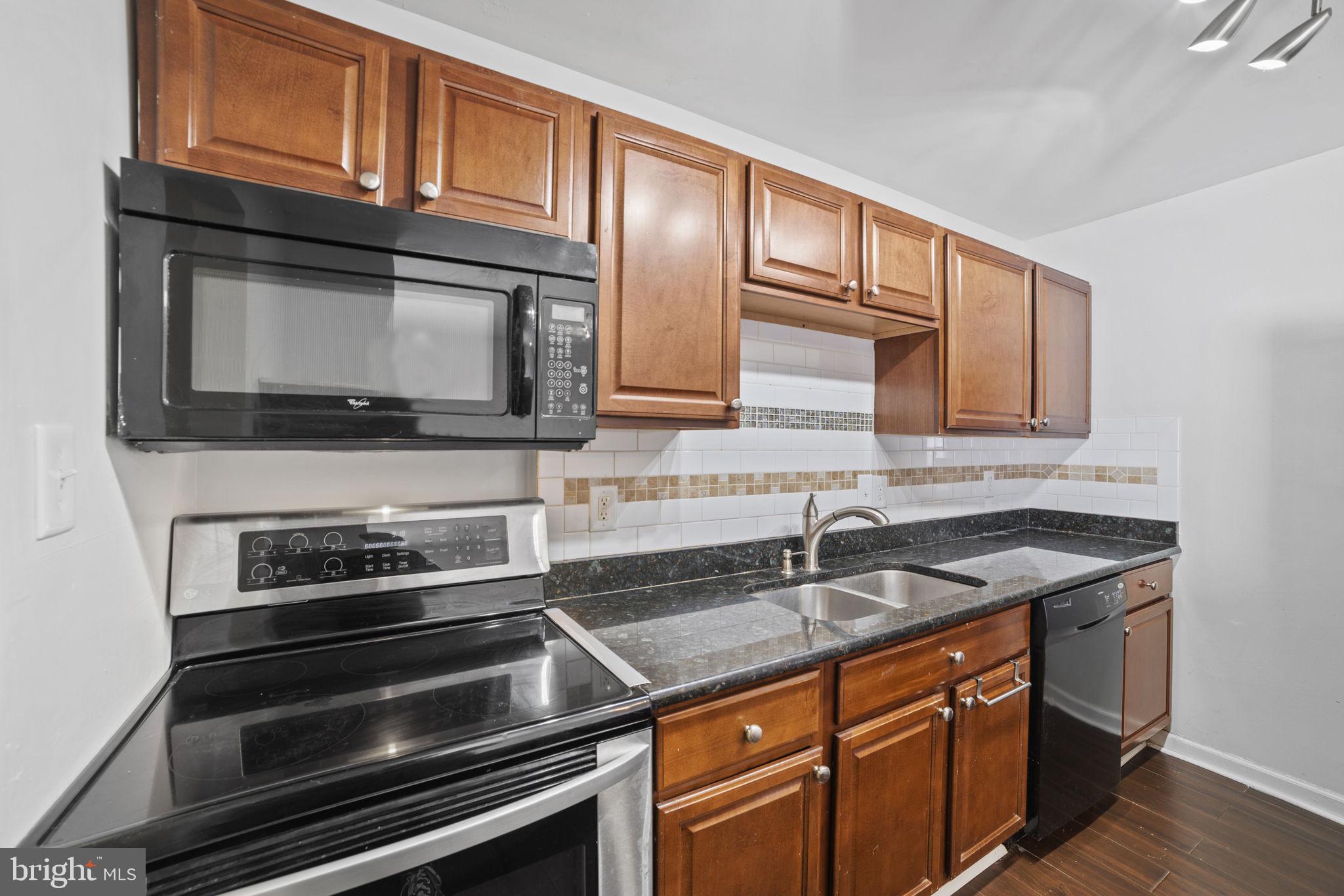 GEORGETOWN SOUTH - Residential Lease