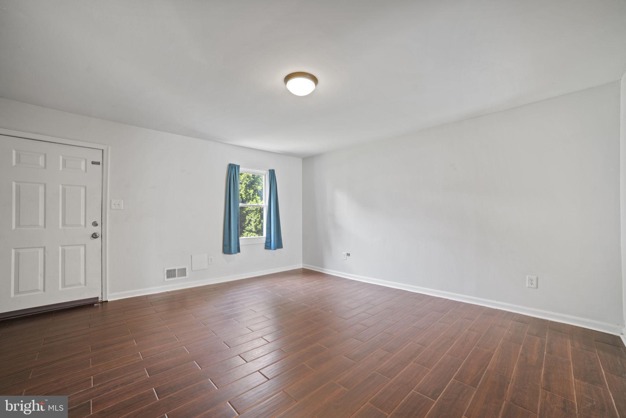 GEORGETOWN SOUTH - Residential Lease