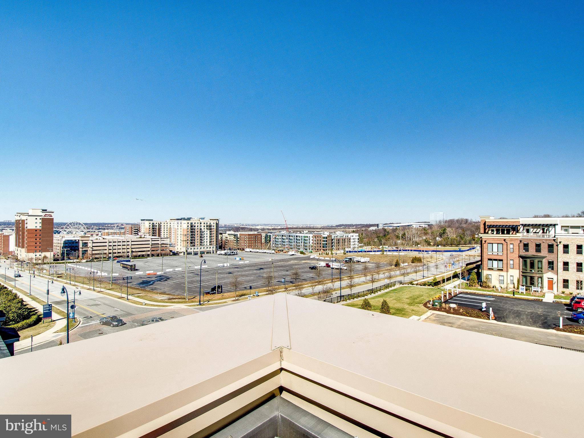 500 RAMPART WAY
