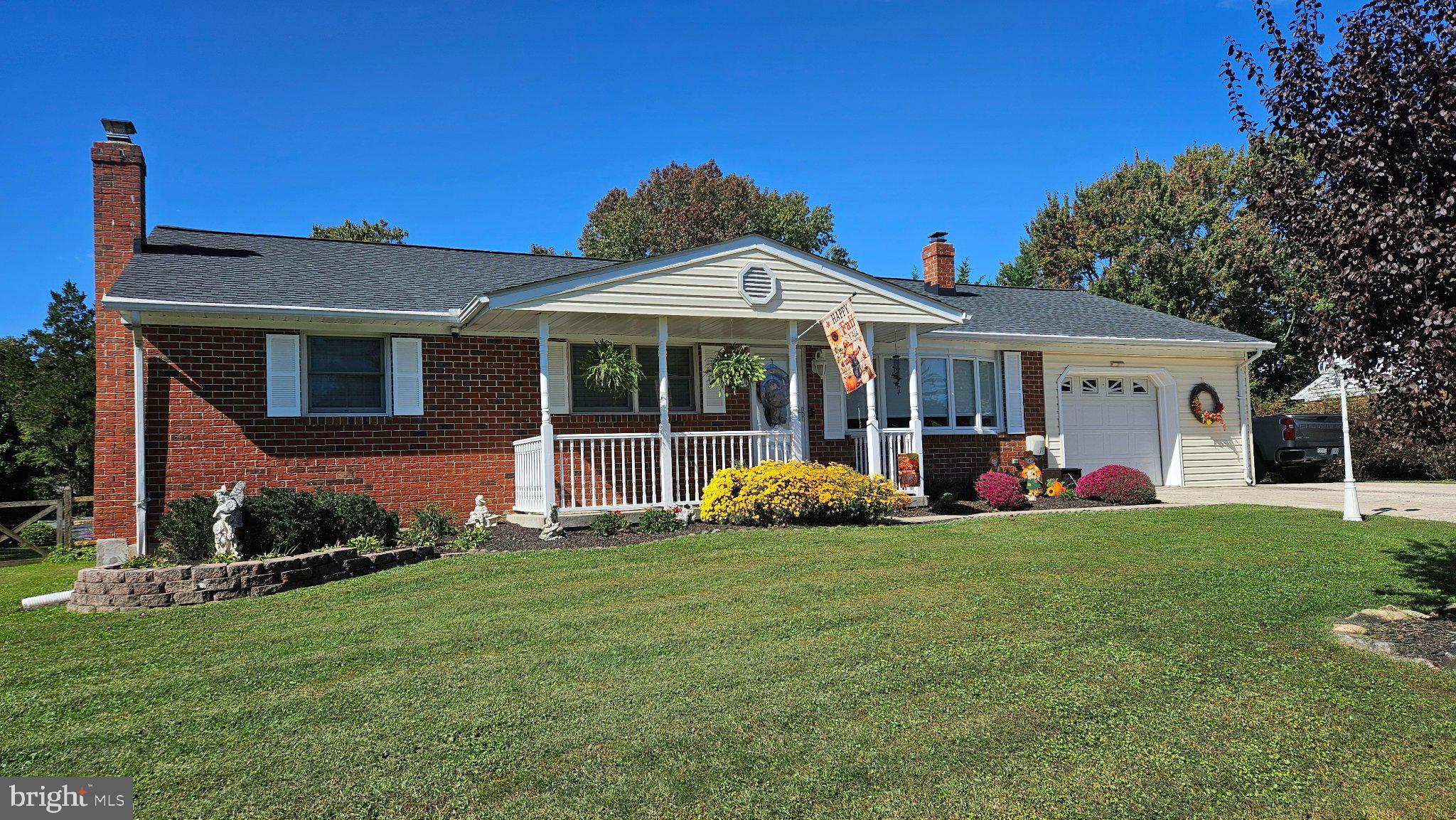 1610 CASS DRIVE