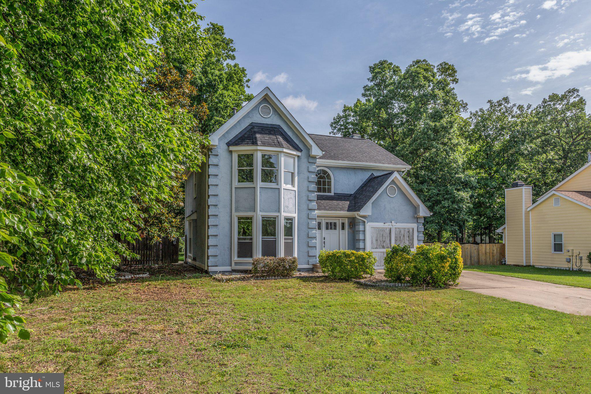 MAPLE GROVE - Residential