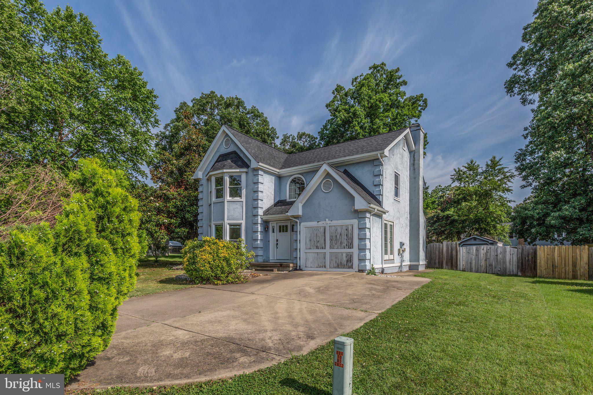 MAPLE GROVE - Residential