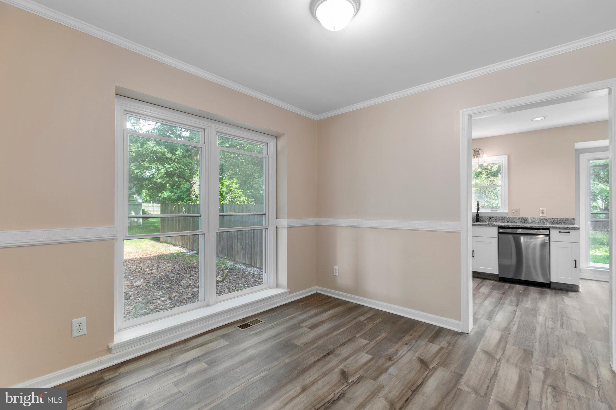 MAPLE GROVE - Residential