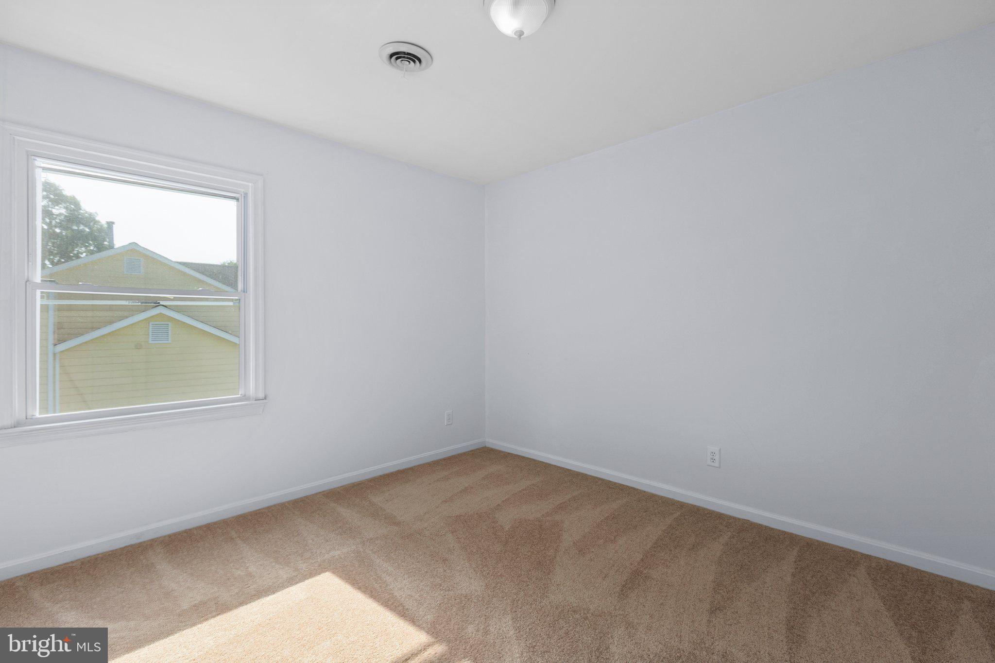 MAPLE GROVE - Residential