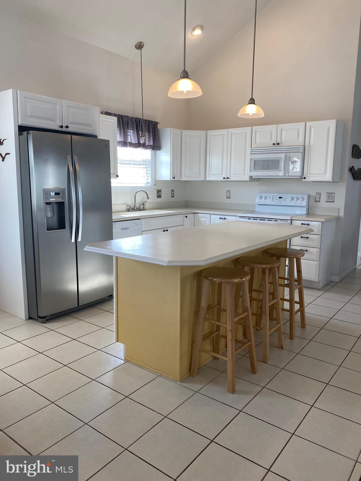 MONTEGO BAY - Residential