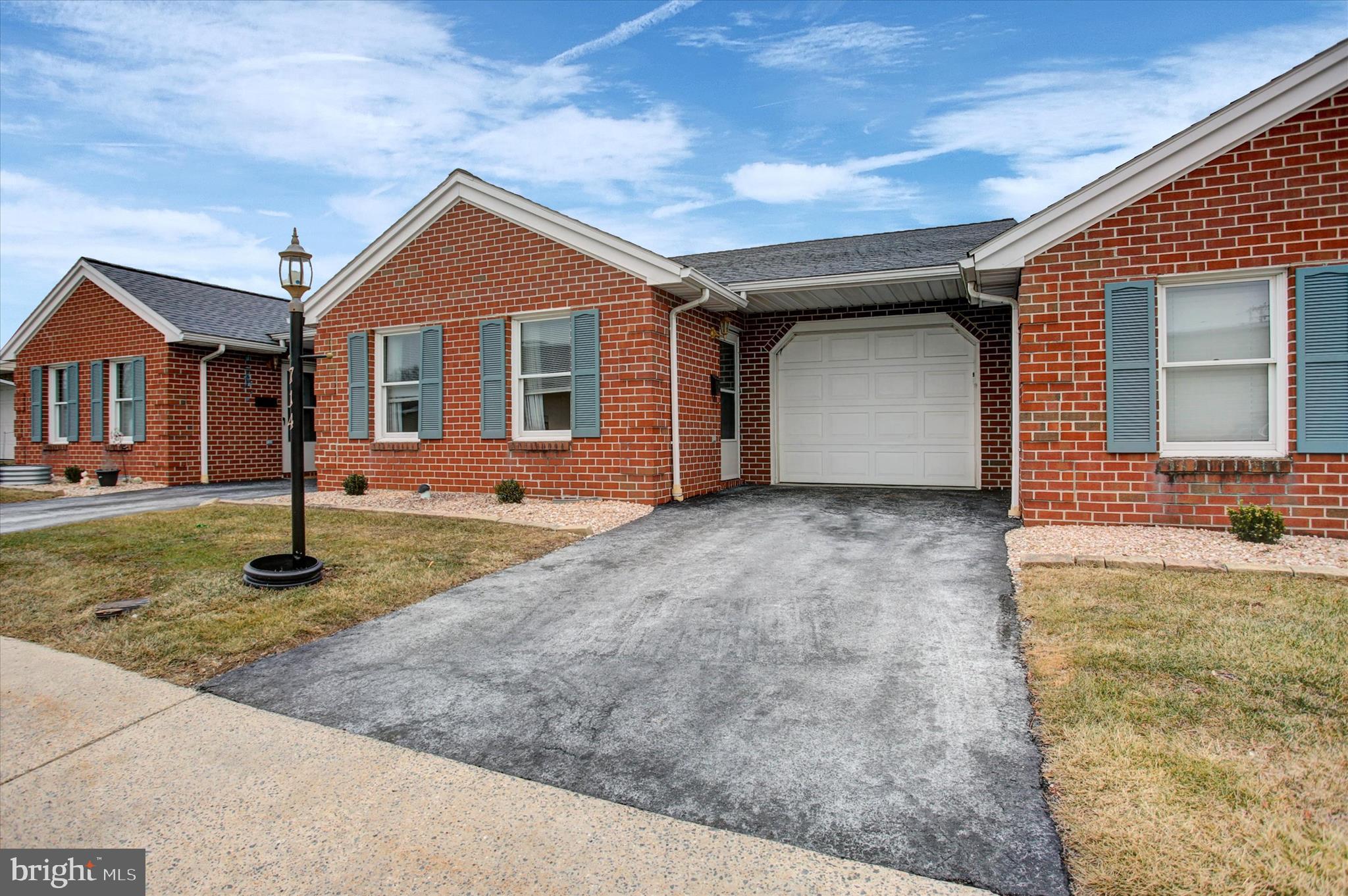 RINE VILLAGE - Residential