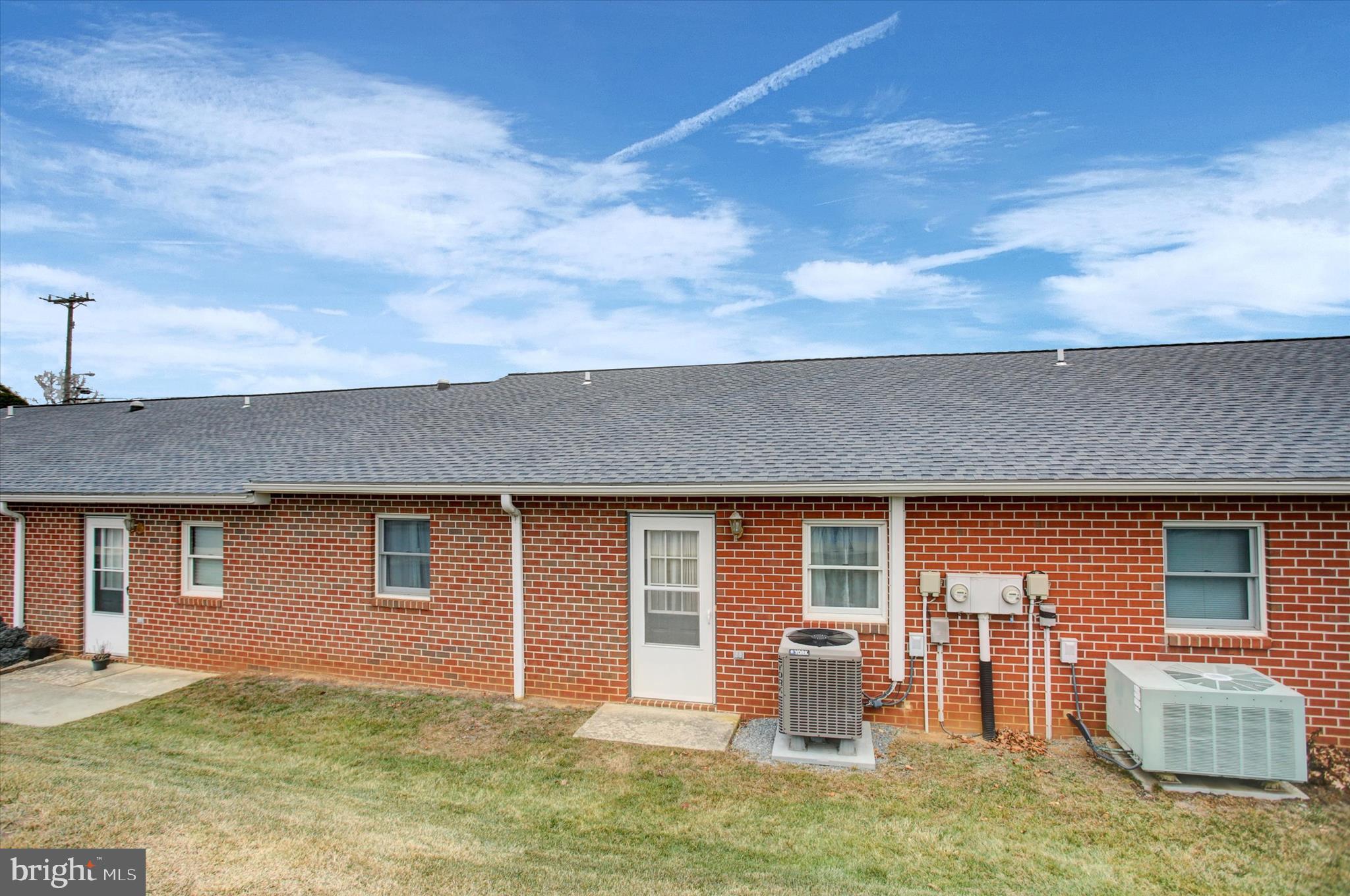 RINE VILLAGE - Residential