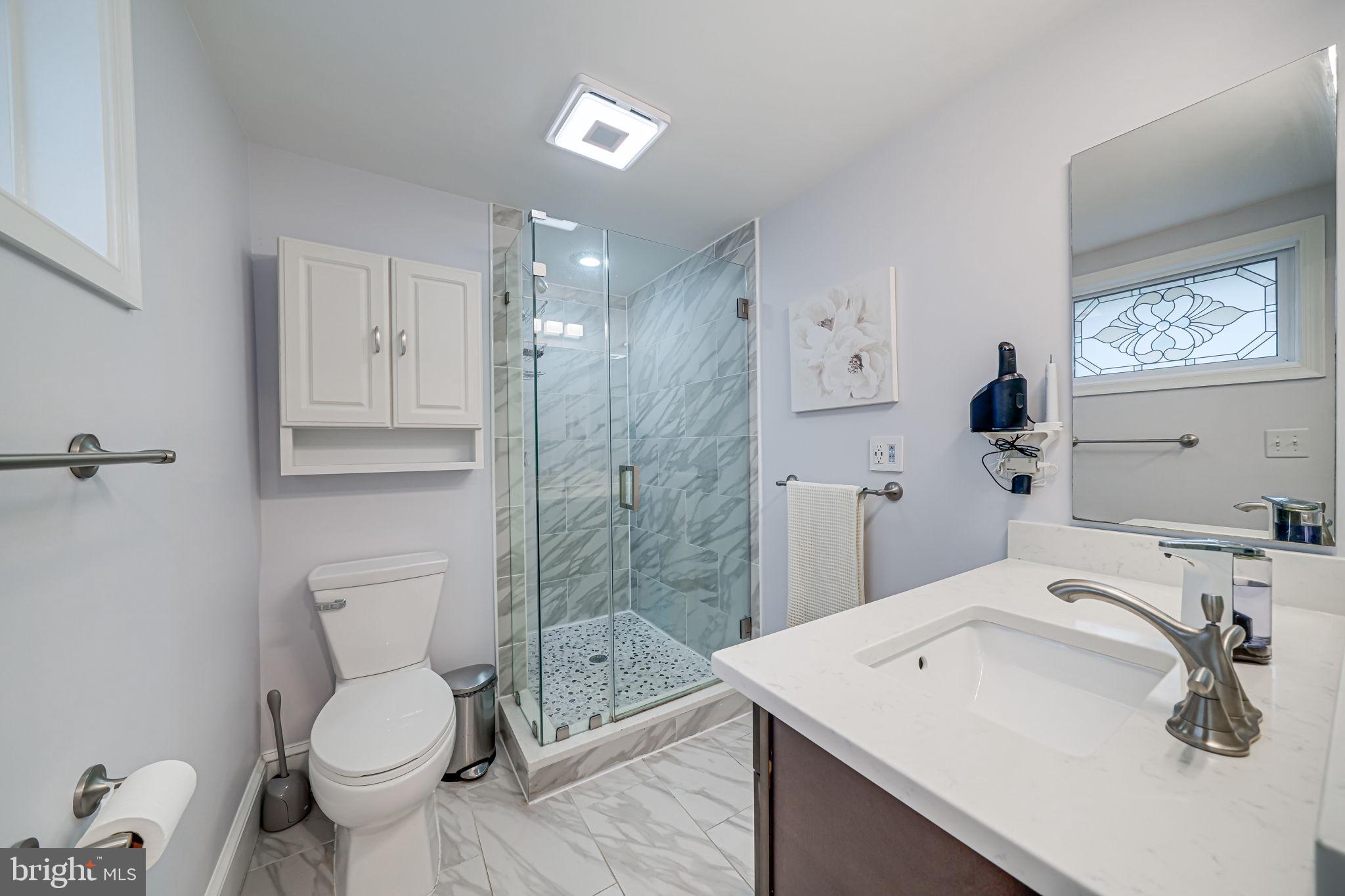 CHAPEL SQUARE - Residential