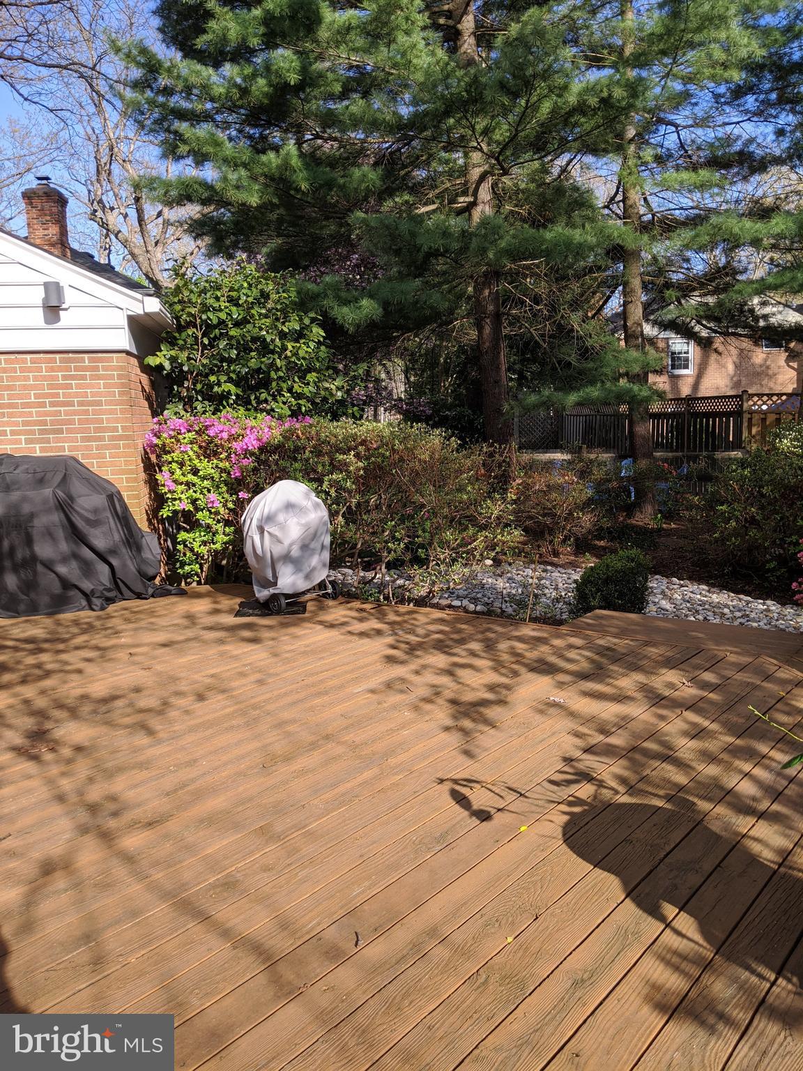 CHAPEL SQUARE - Residential