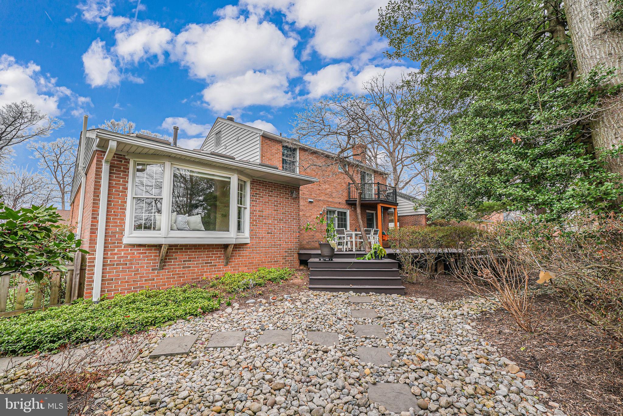 CHAPEL SQUARE - Residential