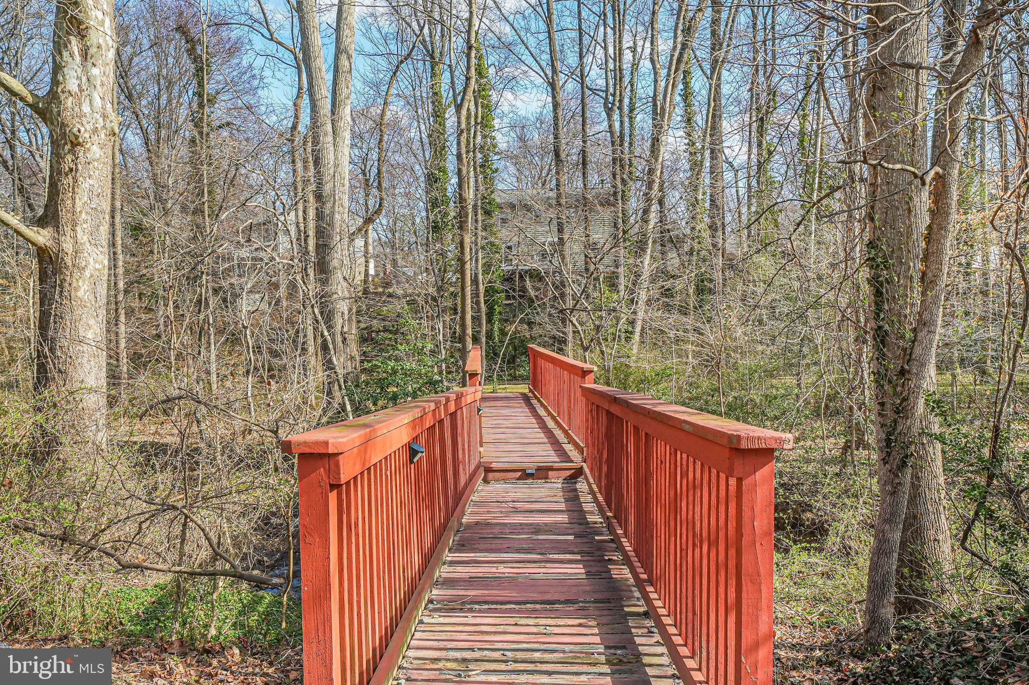 CHAPEL SQUARE - Residential