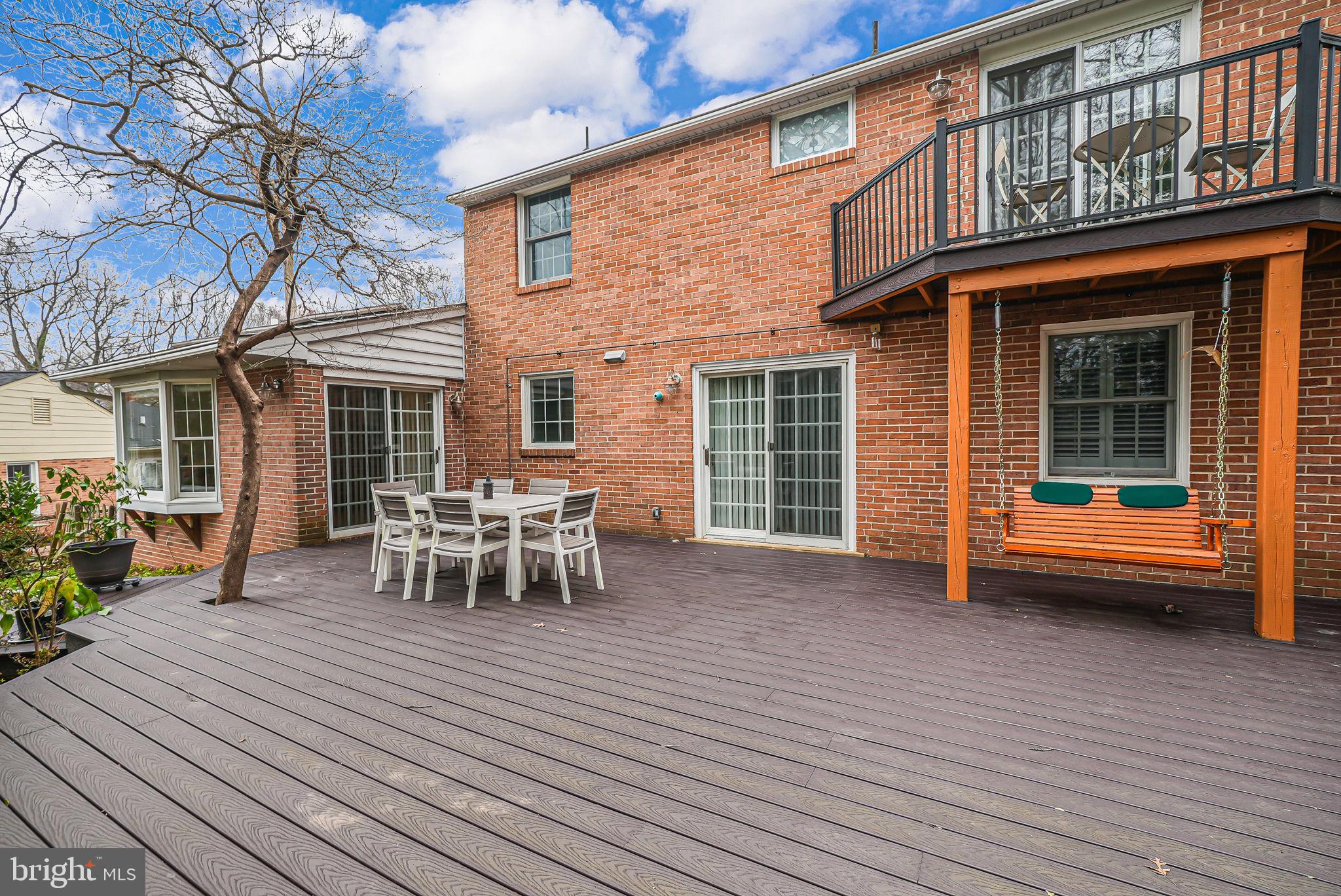 CHAPEL SQUARE - Residential