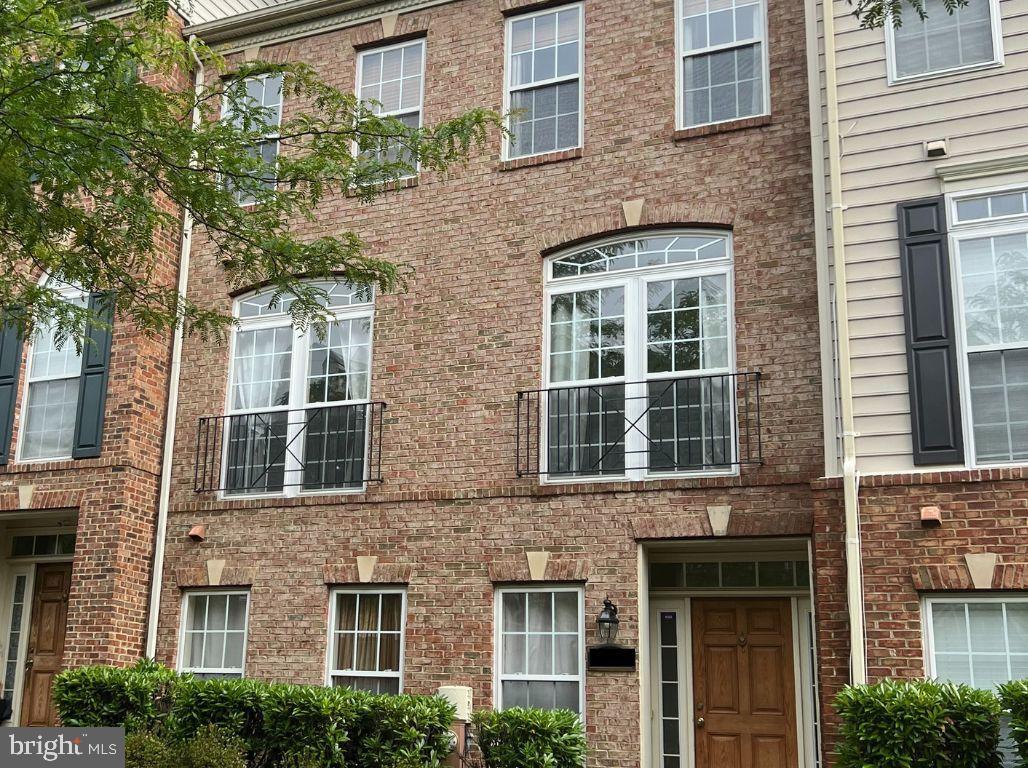 BEECH TREE EAST VILLAGE - Residential Lease