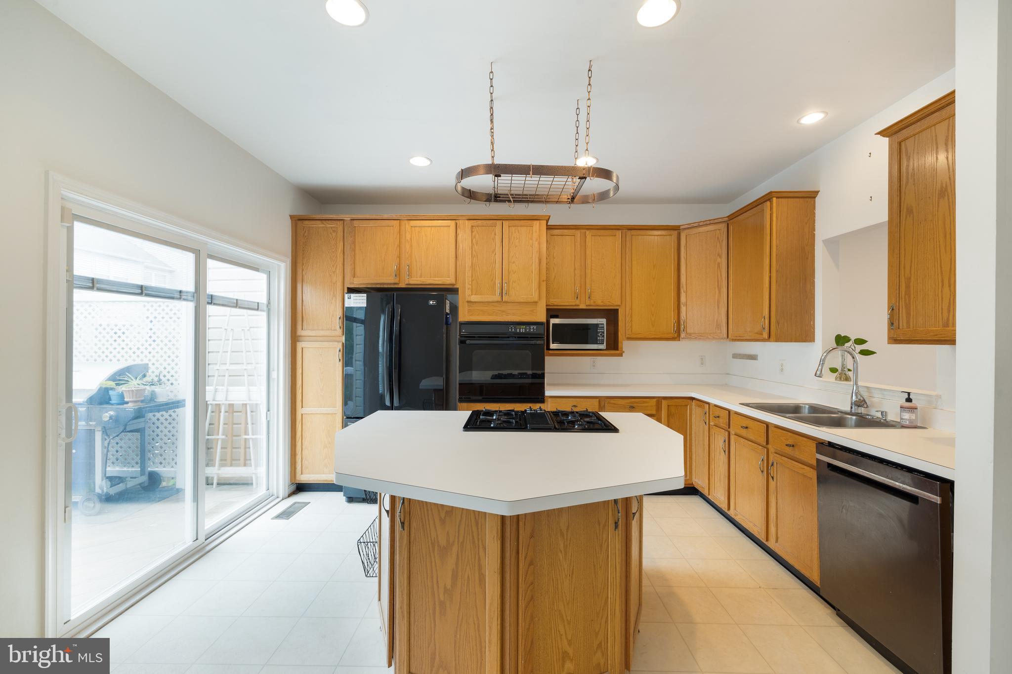 WOODGATE CROSSING - Residential