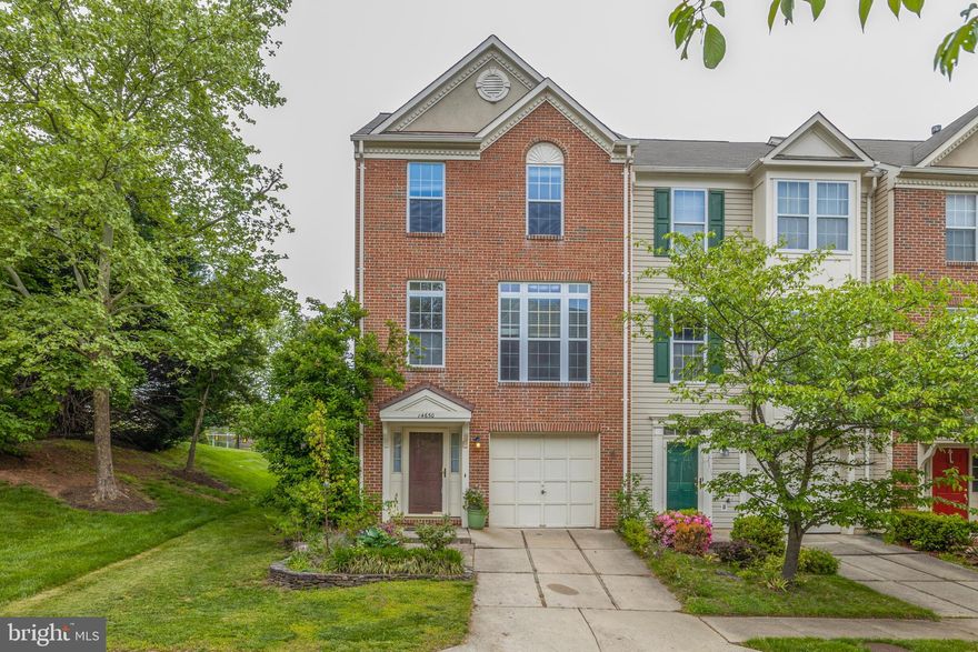 Immaculate, sun-drenched, end unit townhome with garage in Centreville. Walking distance to Park & Ride, Fairfax County schools, shopping, restaurants, and trails. Numerous updated features throughout, including: imported crystal chandelier, hardwood flooring, and master bathroom with Jacuzzi tub and full body steam shower with rainfall faucet. Multi-level outdoor access including deck off kitchen, as well as patio and lushly landscaped, fenced backyard accessed from walkout lower level.   Neighborhood amenities include community pool, numerous playgrounds, and basketball and tennis courts. Easy access to commuter routes including Interstate 66 and Routes 28, 29, and 50. The region boasts proximity to wineries, historic sites, museums, and transportation hubs.  Commute to DC or set up your dream home office...the possibilities are endless.
