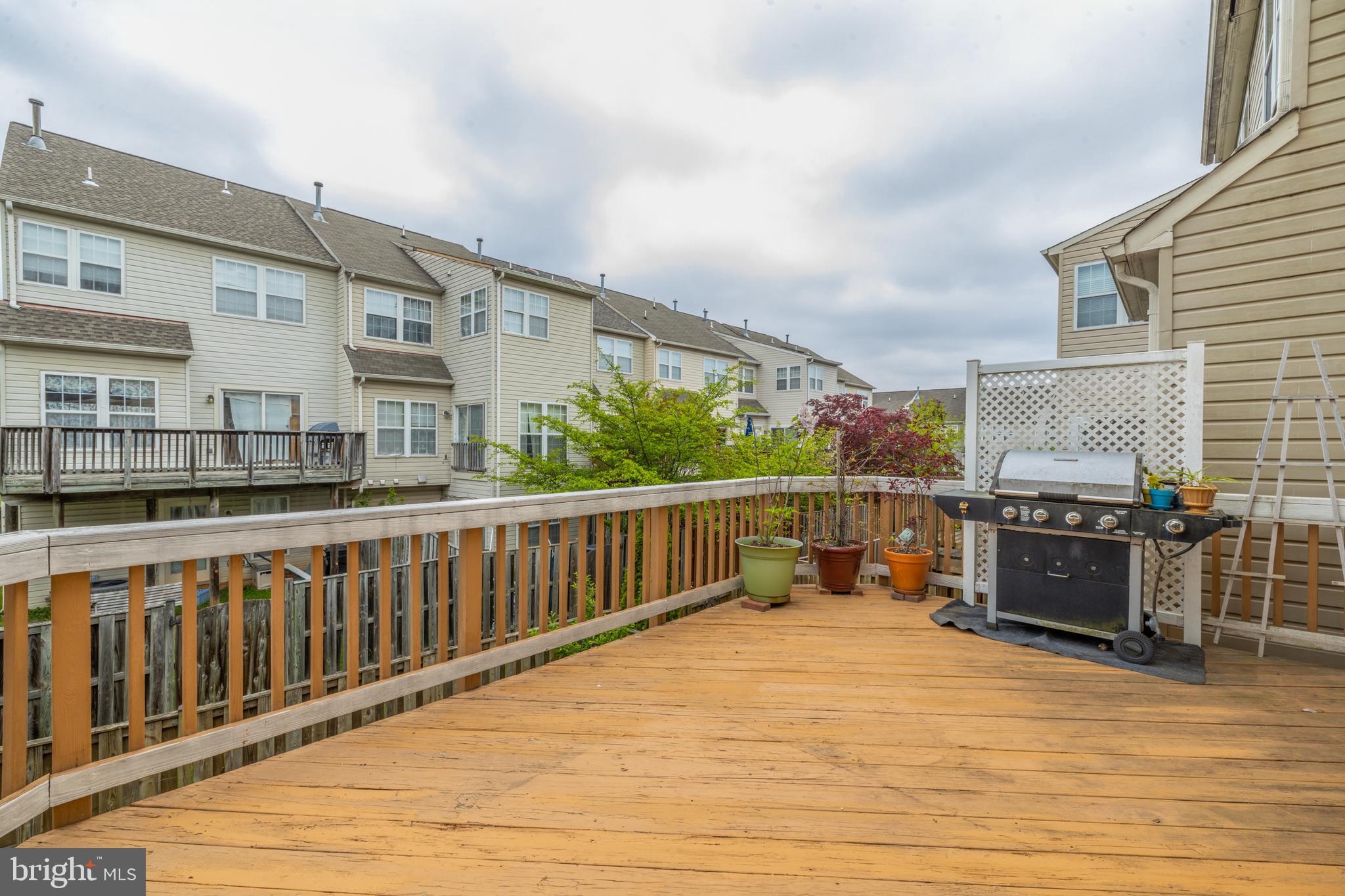 WOODGATE CROSSING - Residential