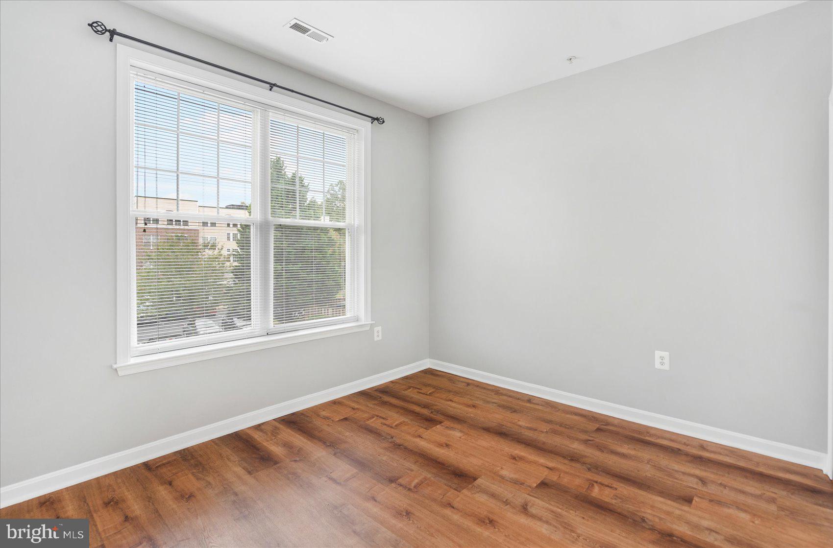 GREENHAVEN - Residential